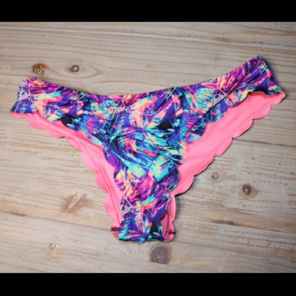 cheeky neon scalloped swim bottoms